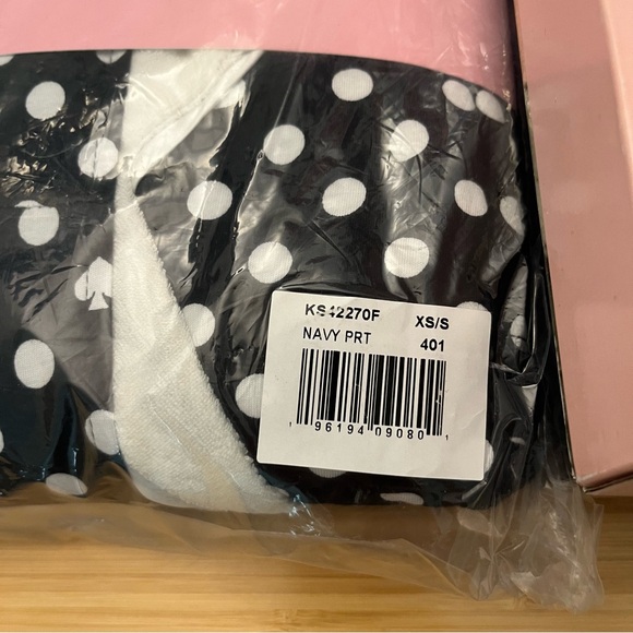 Kate Spade Robe & Slippers - Picture 3 of 5